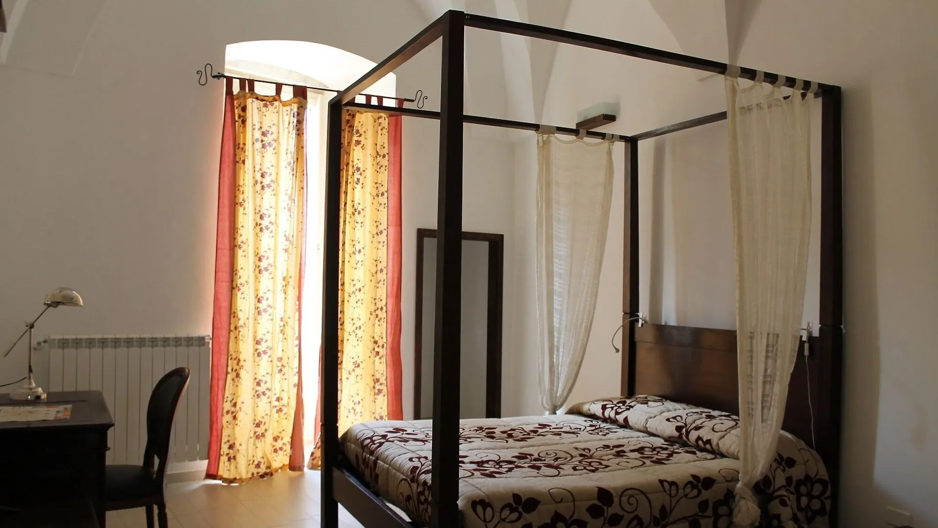 Re Del Sale Bed & Breakfast Lecce 2*,  Italy