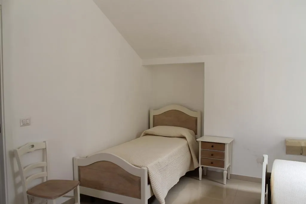 Re Del Sale Bed & Breakfast Lecce 2*,  Italy